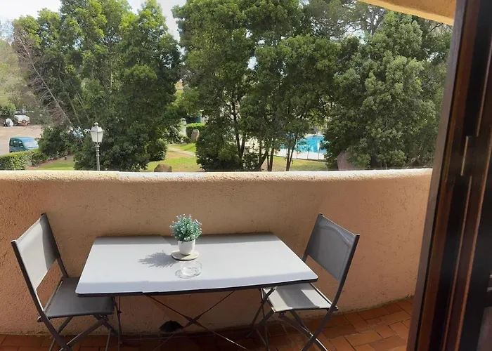 With Balcony -250 M From The Lägenhet Saint-Raphaël